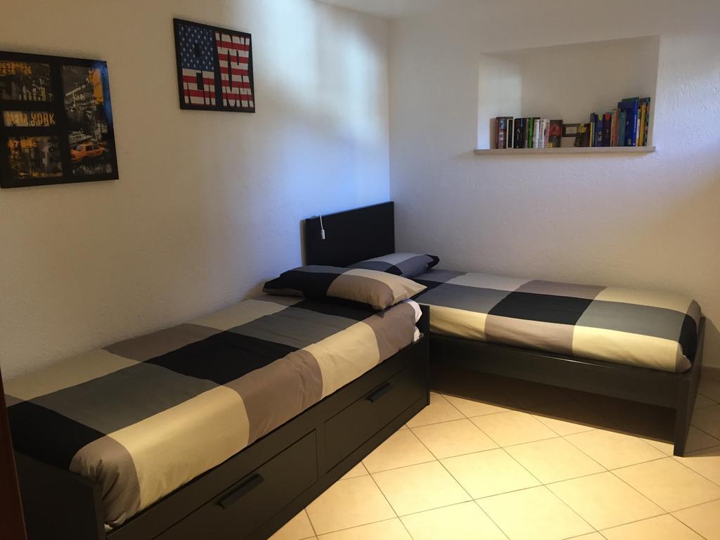 Appartamento Le Bourneau Aosta Luaran gambar