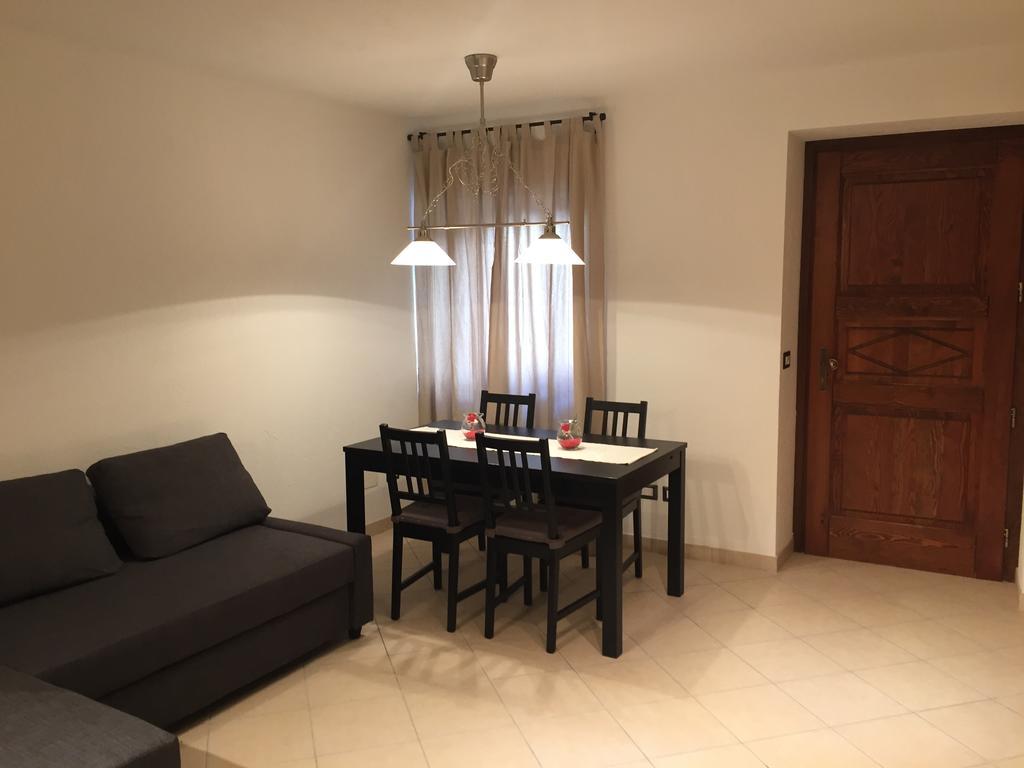 Appartamento Le Bourneau Aosta Luaran gambar